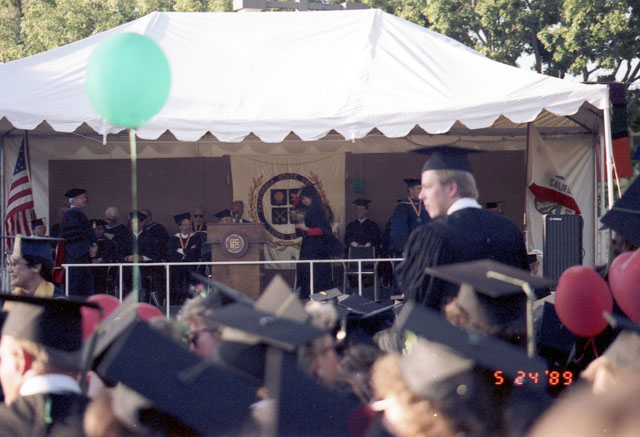 GA.1989.05.24.00.00.23-Geffen-Graduation