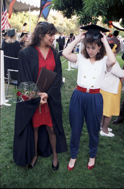 GA.1989.05.24.00.00.37-Geffen-Graduation