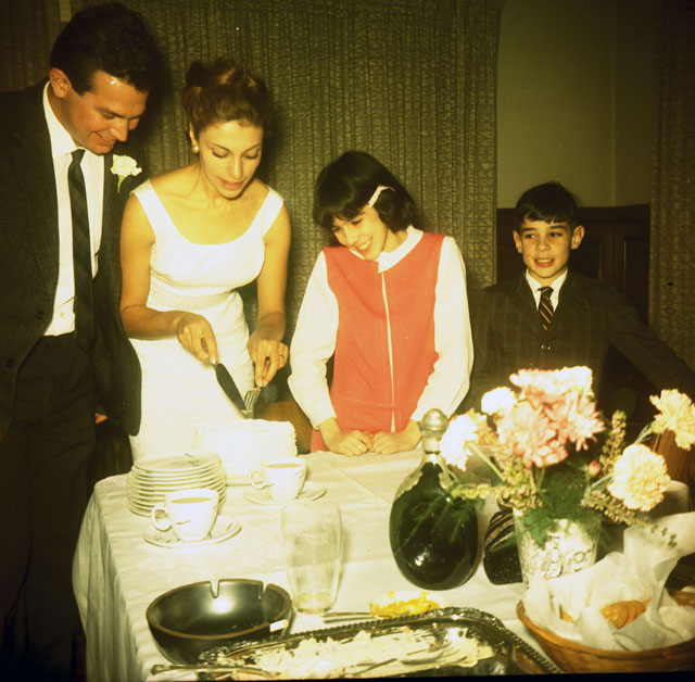 GA.1963.12.21_00.00.02-Gideon_and_Yael-Wedding